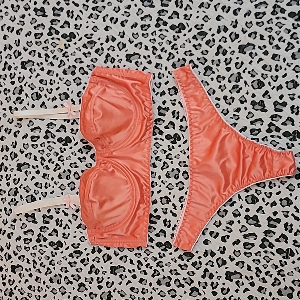 SHEIN 2 pieces lingerie set /size M/ color peach 🍑
